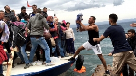 World Report 2016: ‘Politics of Fear’ Threatens Rights